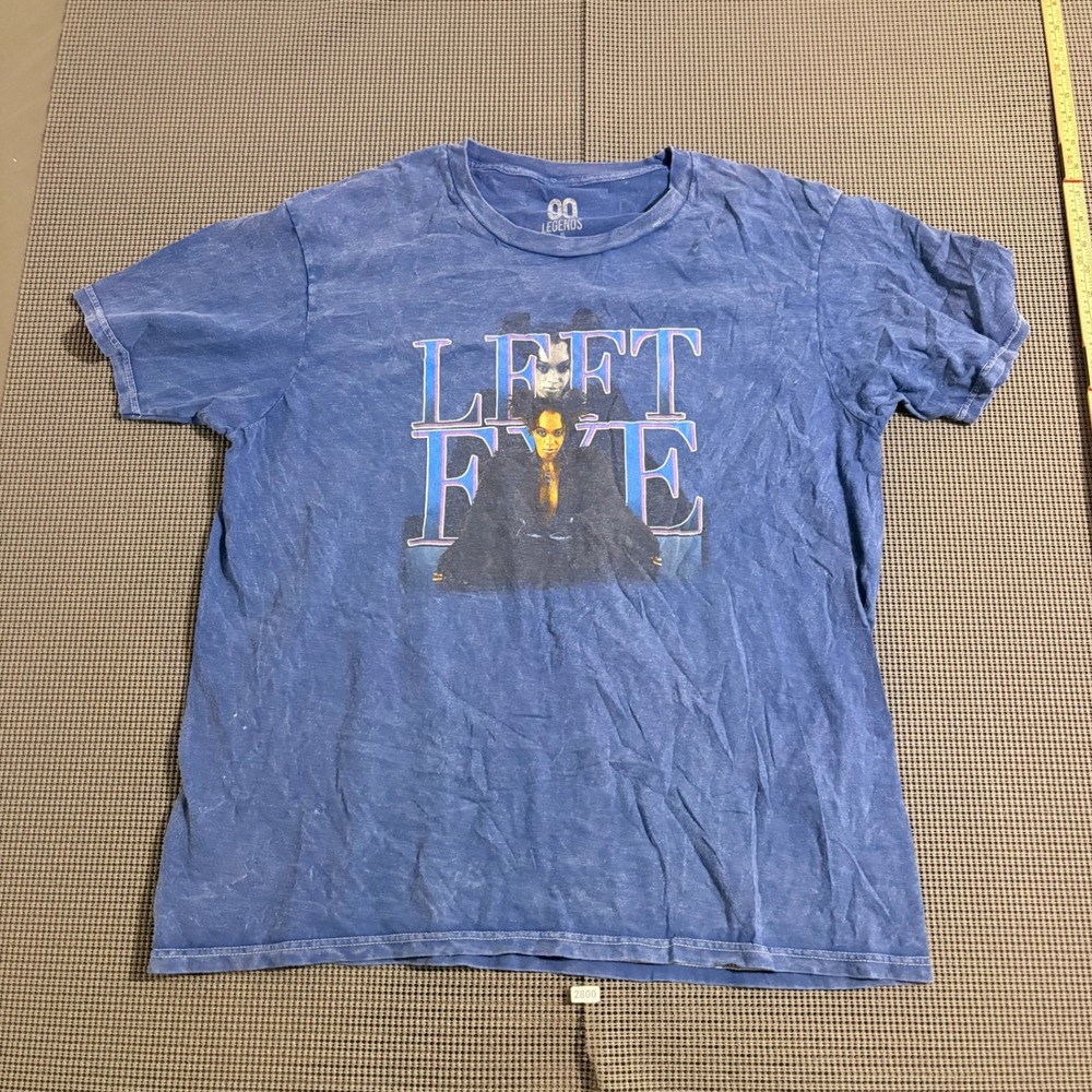 90s Legends Left Eye Lisa Lopes Blue Mineral Wash Graphic T-Shirt Size XL